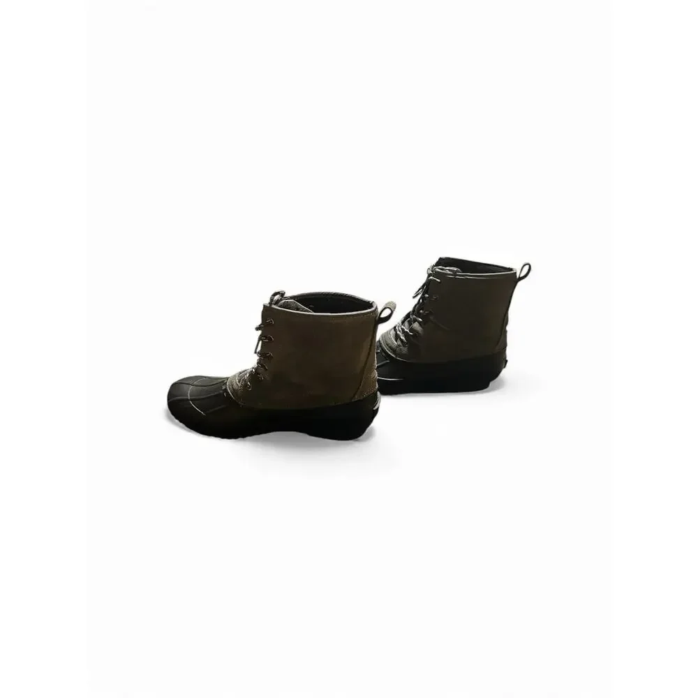 Mens Size 10 Gray and Black Winter Duck Boots